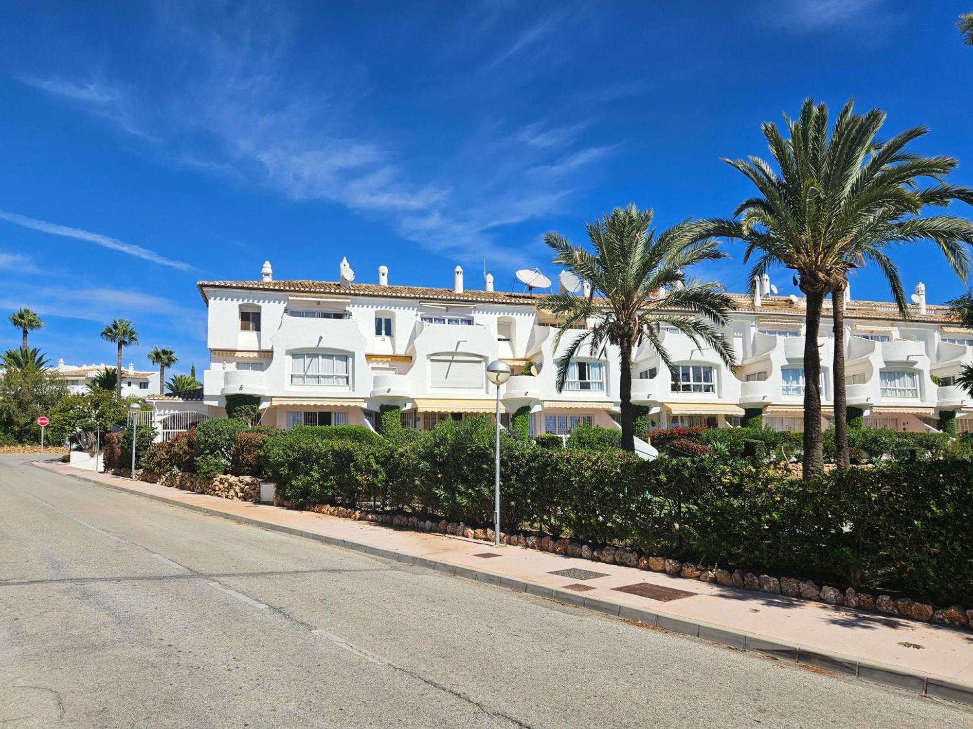 One Bedroom Apartment In Jardines De Calahonda MIJAS COSTA Exterior photo